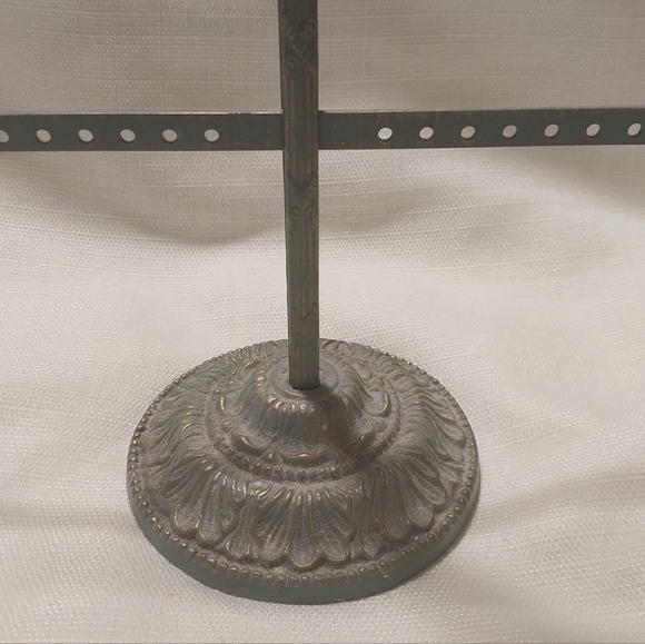 Anthropologie Green Patina Metal Jewelry Earring Stand with Bird & Baroque Base - Picture 2 of 6